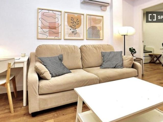 3 room luxury Apartment for rent in Barcelona, Spain