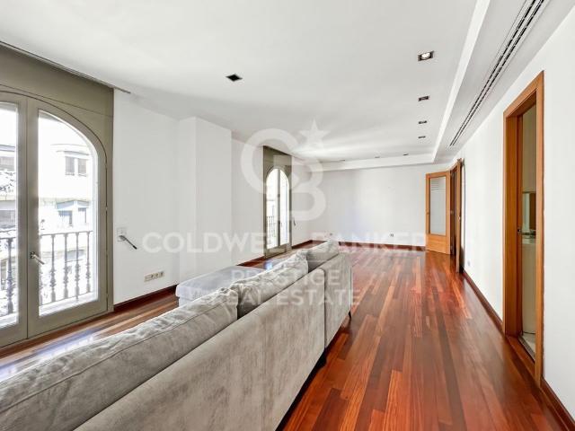 3 room luxury Apartment for rent in Barcelona, Spain