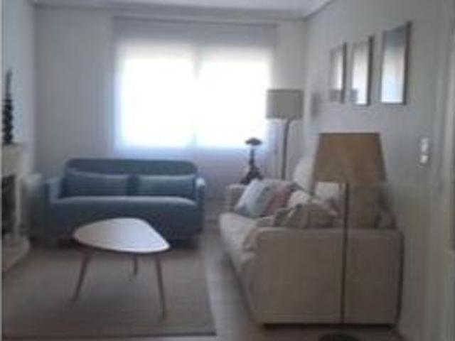 3 room luxury Apartment for rent in La Pobla de Vallbona, Valencia