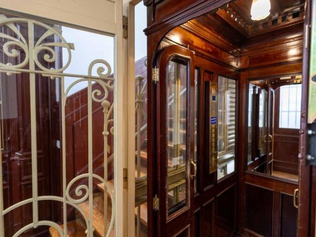 3 room luxury Apartment for rent in Madrid, Spain