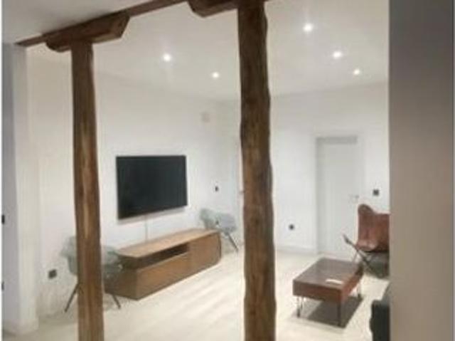 3 room luxury Apartment for rent in Madrid, Spain