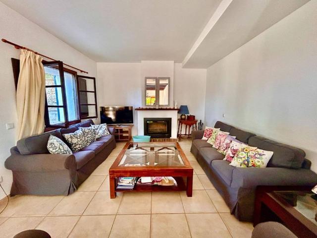 3 room luxury Farmhouse for rent in Puigpunyent, Balearic Islands