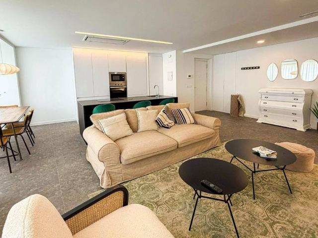 3 room luxury Flat for rent in Alicante, Spain
