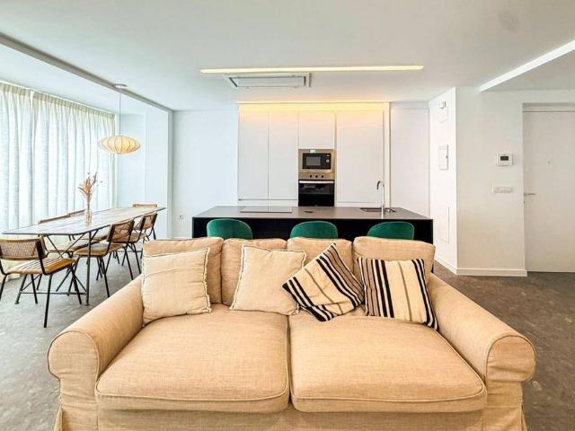 3 room luxury Flat for rent in Alicante, Spain