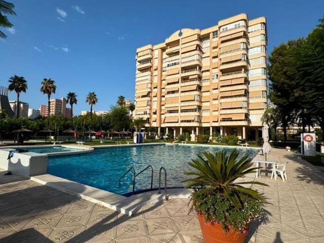 3 room luxury Flat for rent in Alicante, Spain