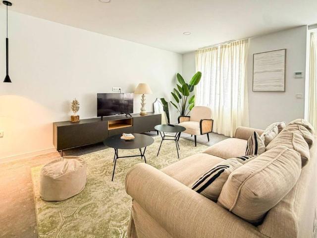 3 room luxury Flat for rent in Alicante, Spain