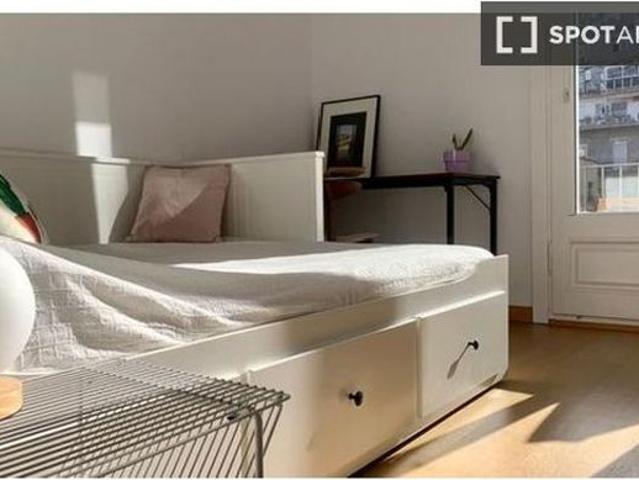 3 room luxury Flat for rent in Barcelona, Spain