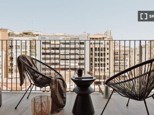 3 room luxury Flat for rent in Barcelona, Spain