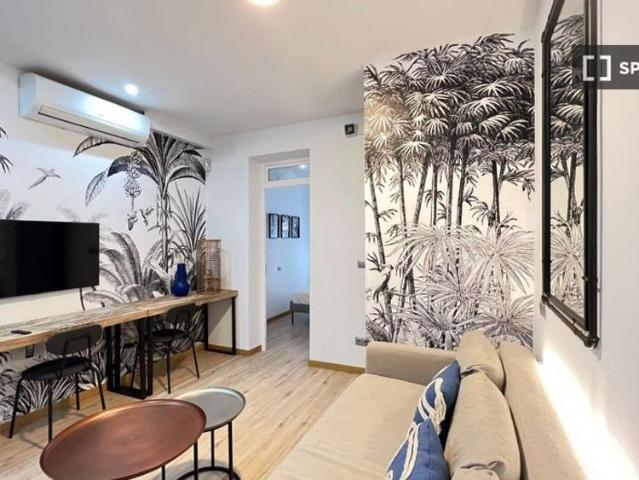 3 room luxury Flat for rent in Madrid, Spain