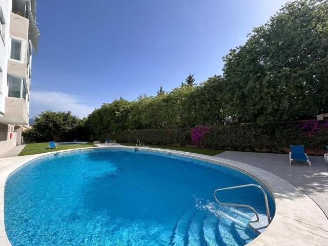 3 room luxury Flat for rent in Marbella, Spain