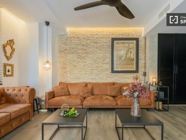 3 room luxury Flat for rent in Valencia