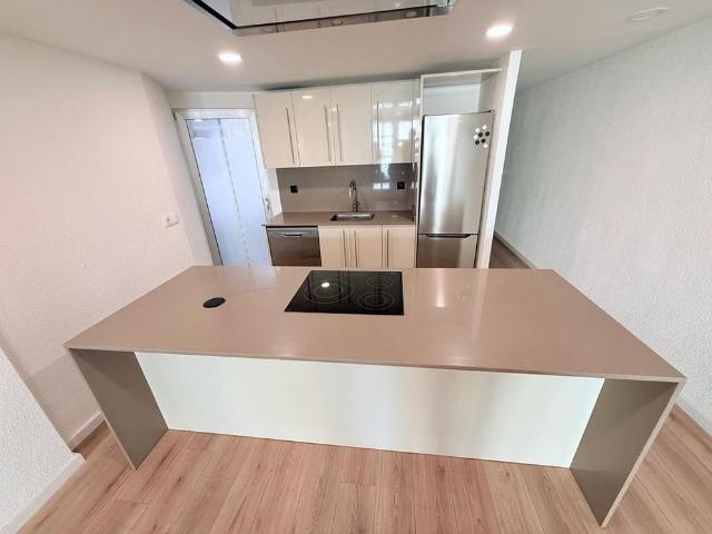 3 room luxury Flat for rent in Valencia, Spain