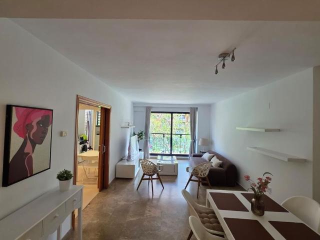 3 room luxury Flat for rent in Valencia, Spain