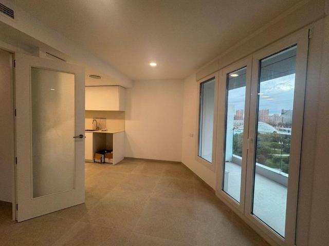 3 room luxury Flat for rent in Valencia, Spain