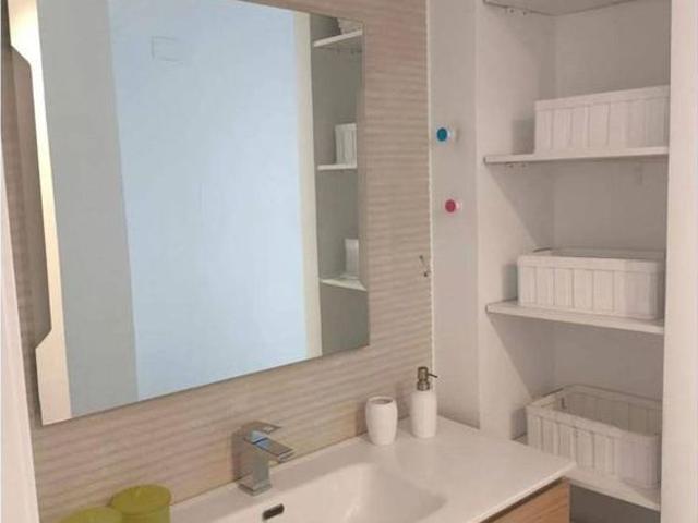 3 room luxury penthouse for rent in Valencia