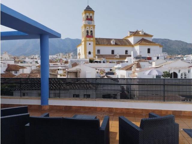 3 room luxury penthouse for rent in Marbella, Andalusia