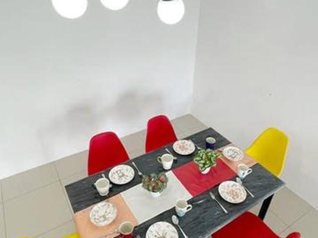 3 Room Modern Fully Furnish Manhattan Condo Rent Pengkalan Station 1