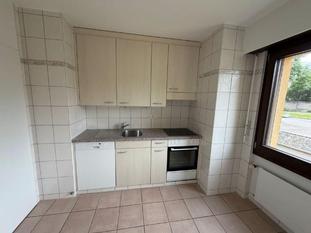 3 rooms on the ground floor in Sion with garden