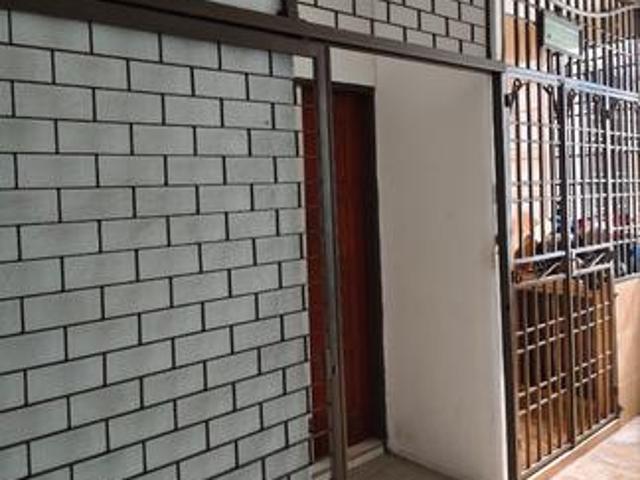 3 Rooms Apartment with 1 fix Car park at reasonable price