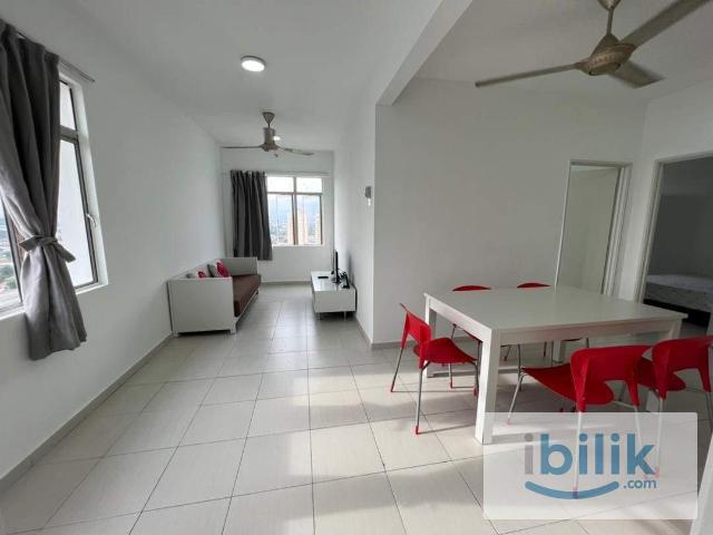 3 rooms condo at South City Plaza, Seri Kembangan, Free shuttle bus to UPM &APU, Walking distance to MRT serdang