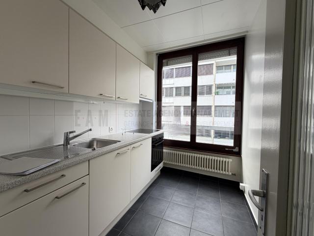 3 Rooms Flat