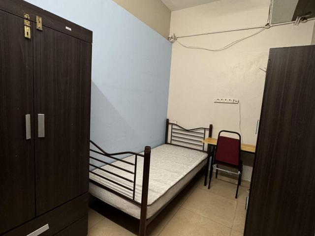 3 Stations to Bukit Bintang‼️Fully Furnished Master RoomAffordable and Safe Master Room