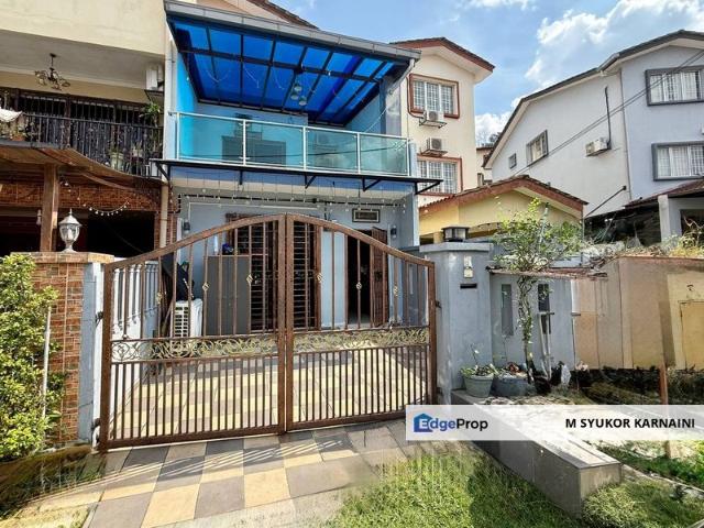 3 Storey Terrace House, Selayang Mulia 68100 Batu Caves