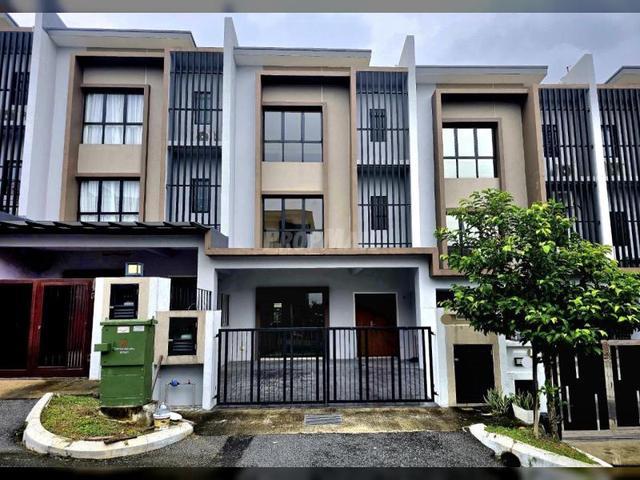 Tmn Ukay Bistari Nassim Heights Ampang 3Storey TerraceBRAND NEW
