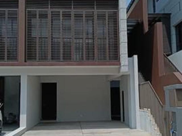 3 Storey Terrace The Mulia Residence Cyberyjaya