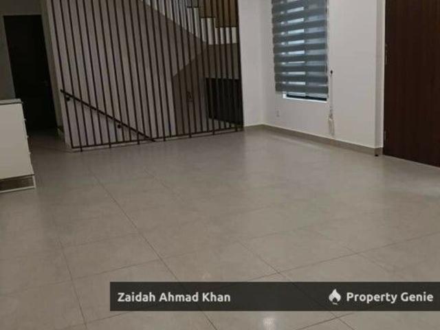 3 Storey Terrace The Mulia Residences Cyberjaya For Rent