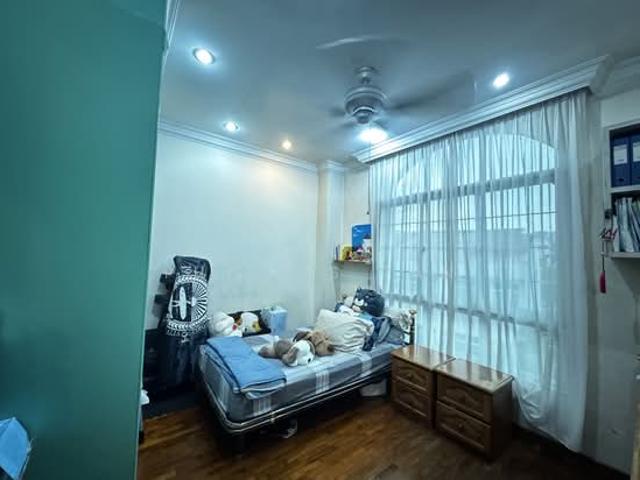 3 storey terrace 1km Maris Stella school, mins to nex mall, Bartley mrt Terraced House For Sale, $3,250,000, 4 Bed 4 Bath 2,200 sqft $1,970.00 psf