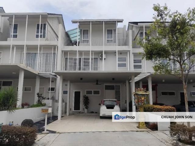 3 Storey Terrace House