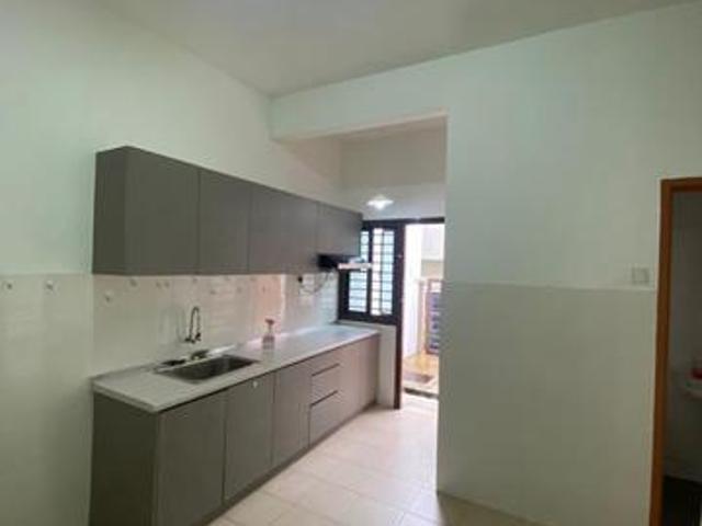 3 Storey Terrace 5R4B Sentosa Villa Kajang