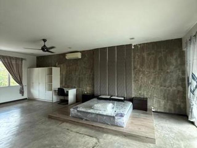 3 Storey Townhouse Unimas Kota Samarahan