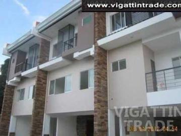3 Storey Townhouses In Minglanilla, Cebu
