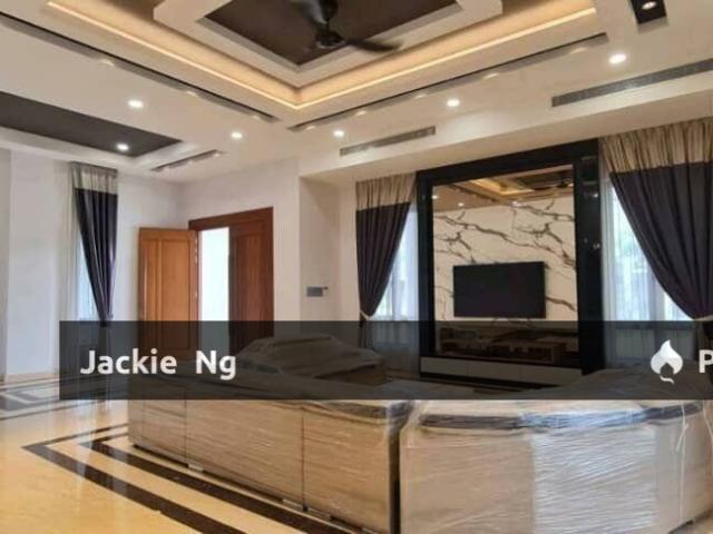 3 Storey Bungalow @ Kajang Jade Hills Fully Renovated