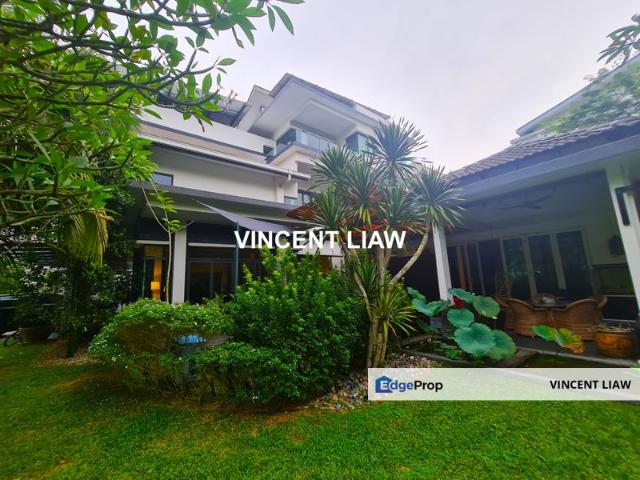 3 Storey Contemporary Bungalow With Forest View