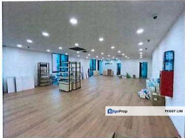3 Storey Corner Shoplot for Lease in Bandar Seri Putra, Kajang