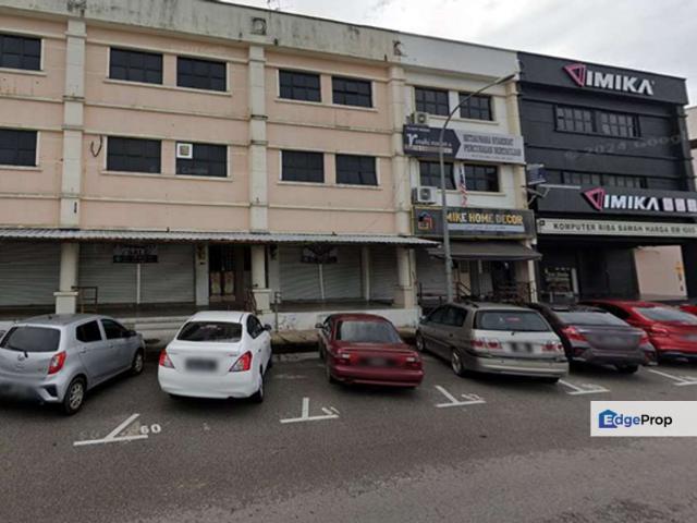 3 Storey Corner ShopOffice @ Taman Muhibbah, Segamat | Main Road | Freehold