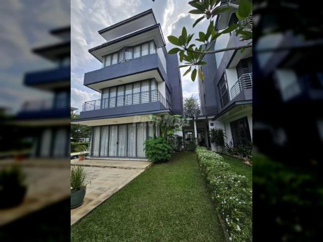 3 storey corner twin villa Putrajaya with private pool