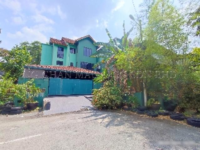 3 Storey Detached House