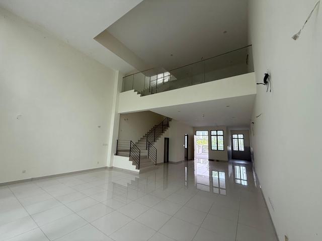 3 Storey House Villa Citrine Cristal Serin Residence Cyberjaya