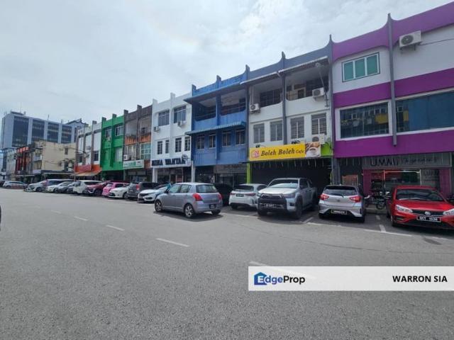 3 Storey Intermediate Shoplot at Rubber Road For Sale