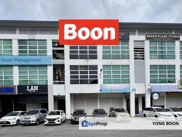 3 Storey Intermediate Unit Shophouse at Tun Ahmad Zaidi Adruce For Rent @ KUCHING