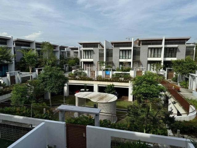 3 Storey Link House Mozart Symphony Hills, Cyberjaya