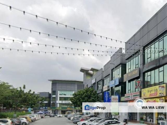 3 Storey Shop Lot For Sale @ Bandar 16 Sierra Puchong Selangor