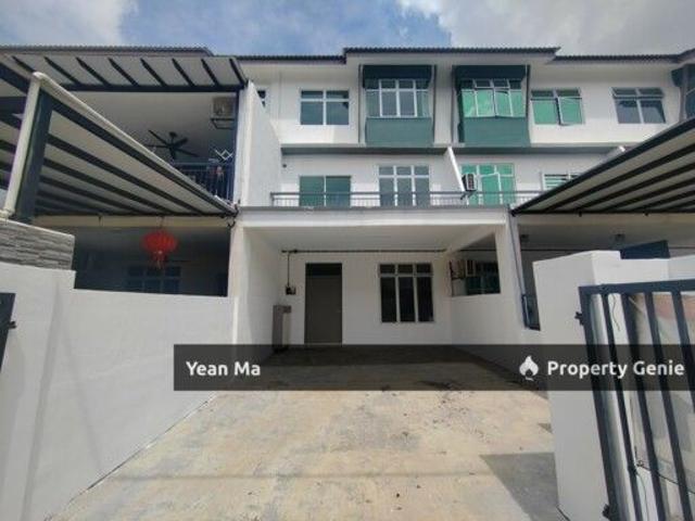 3 Storey Scientex Kundang Gamuda Gardens Rawang For Rent