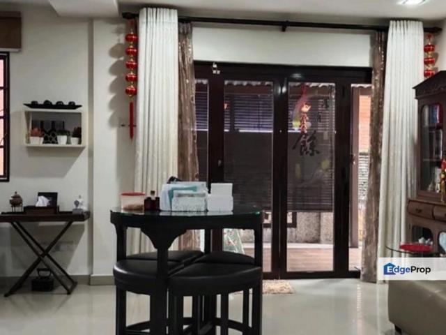 3 storey Semi D, Bandar Sg Long For Sale