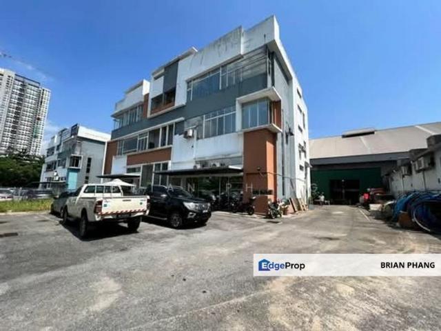 3 Storey Semi D Factory with elevator plus extended mezzanine floors