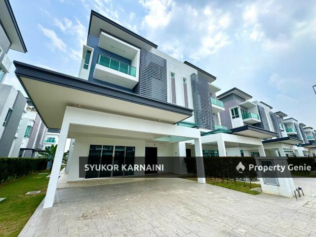 3 Storey Semi D Link Cluster House Laman Vista Alam, Setia Alam